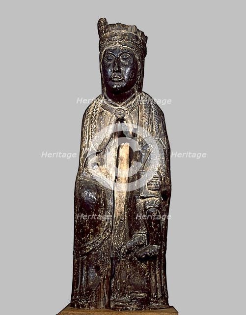 Wood carving of the Madonna and child, it looks like the Virgin of the Cloister of Solsona.