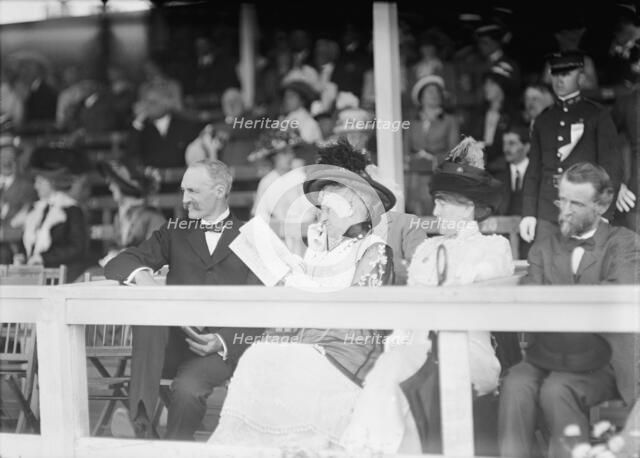 Wood, Mrs. Charles Bongleton - Horse Show, 1913. Creator: Harris & Ewing.