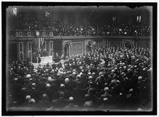Woodrow Wilson before Congress, between 1913 and 1918. Creator: Harris & Ewing