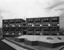 Woodside Maisonettes, Sheffield 13th August 1962. Creator: Michael Walters