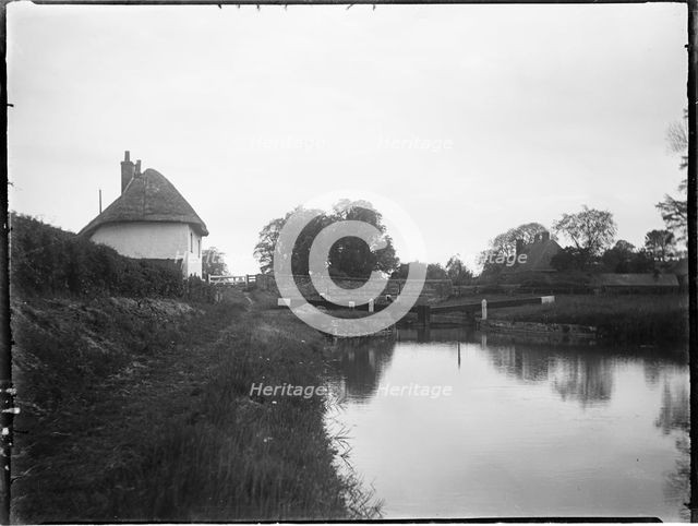 Wootton Rivers Lock, Wootton Rivers, Wiltshire, 1923. Creator: Katherine Jean Macfee.