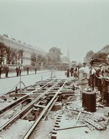 Workmen extending tramlines, Brixton Road, London, 1907
