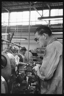 Worker on the shop floor, Wear Flint Glass Works, Alfred Street, Millfield, Sunderland, 1961. Creator: Eileen Deste