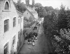 Workers at the Early Blanket Factory, Witney, Oxfordshire, c1860-c1922. Artist: Henry Taunt