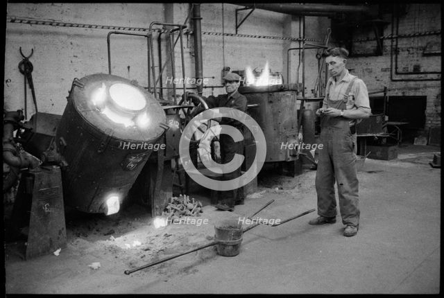Workers at the Wear Flint Glass Works, Alfred Street, Millfield, Sunderland, 1961. Creator: Eileen Deste.