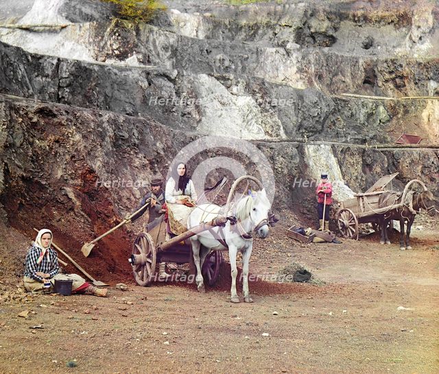 Work at the Bakalskii mine, 1910. Creator: Sergey Mikhaylovich Prokudin-Gorsky.