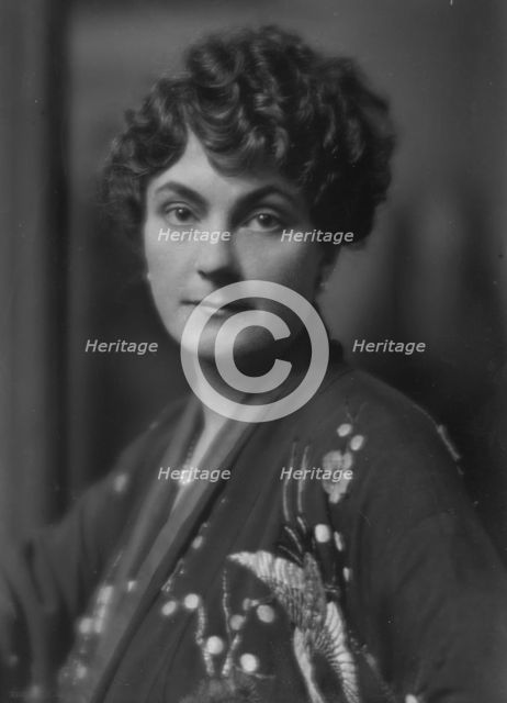 Work, B.G., Mrs., portrait photograph, 1914 Apr. 30. Creator: Arnold Genthe.