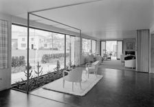 World's Fair, House of Glass no. 4, 1939. Creator: Gottscho-Schleisner, Inc