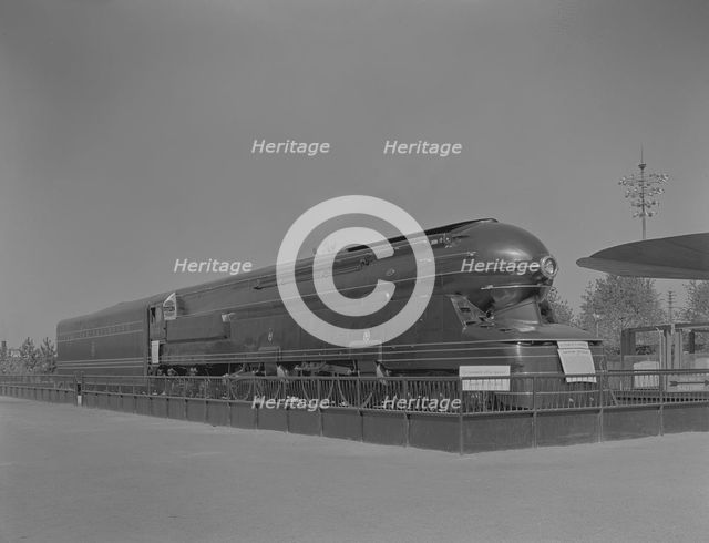 World's Fair, railroad exhibit locomotives, 1939. Creator: Gottscho-Schleisner, Inc.