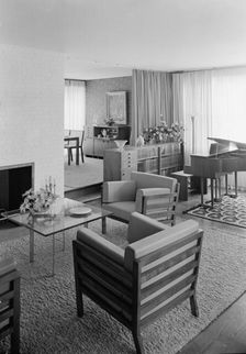 World's Fair, House no. 10, 1939. Creator: Gottscho-Schleisner, Inc