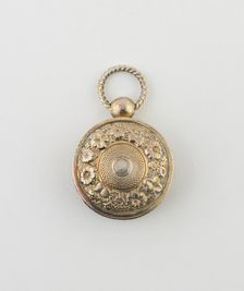Watch-Shaped Vinaigrette, Birmingham, 1820/21. Creator: Joseph Taylor