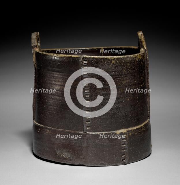 Water Container: Imbe Ware, early 17th Century. Creator: Unknown.