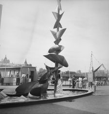 Water Mobile sculpture by Richard Huws, Festival of Britain, South Bank, Lambeth, London, 1951. Artist: MW Parry