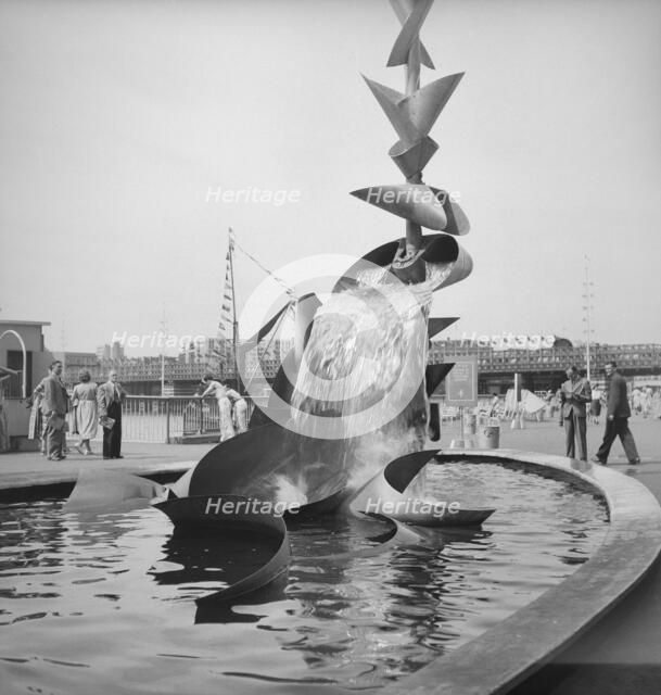 'Water Mobile', sculpture by Richard Huws, Festival of Britain, South Bank, Lambeth, London, 1951. Artist: MW Parry.