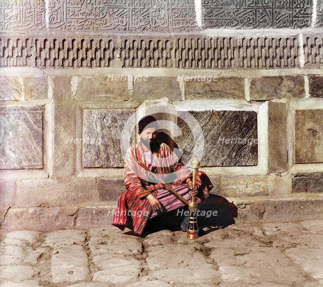 Water pipe, Samarkand, between 1905 and 1915. Creator: Sergey Mikhaylovich Prokudin-Gorsky.