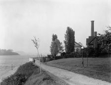 Water works and plaza, Harrisburg, Pa., between 1900 and 1920. Creator: Unknown