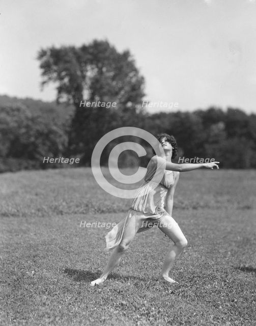 Watson, Miss, 1921 July 28. Creator: Arnold Genthe.