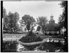 Waukesha, Wis., Bethesda Springs, the pavilion, between 1880 and 1899. Creator: Unknown