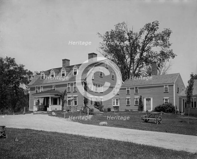 Wayside Inn, Sudbury, Mass., between 1890 and 1905. Creator: Unknown.