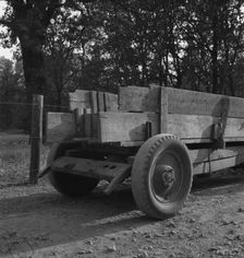 Wagon built on the farm utilizing parts of wrecked Dodge..., Oregon, Kirby (Josephine County), 1939. Creator: Dorothea Lange