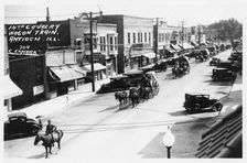 Wagon train of the 14th Cavalry travelling through Antioch, Illinois, USA, 1920