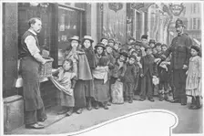 Waiting for parcels of food, Cheapside, c1903 (1903)