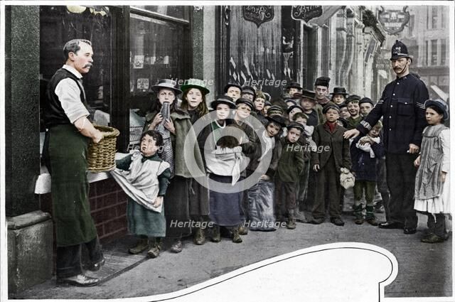 Waiting for parcels of food, Cheapside, c1903 (1903). Artist: Unknown.
