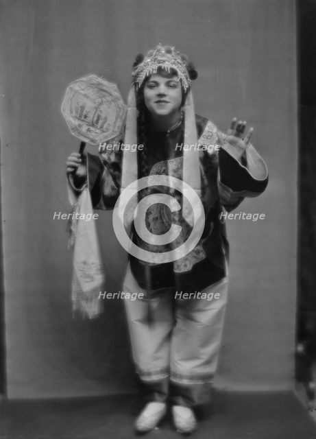 Walker, Antoinette, Miss, in costume as Tso for "Yellow jacket", 1913 Feb. 11. Creator: Arnold Genthe.