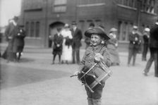 Walter Gunther, Co. G. 12th N.G., N.Y., between c1910 and c1915. Creator: Bain News Service