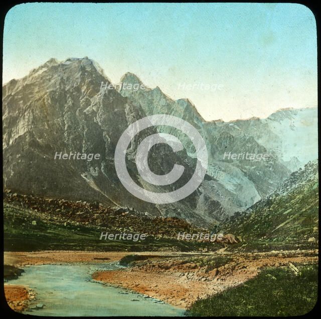 Wanga Valley, Sutlej River, India, late 19th or early 20th century. Artist: Unknown