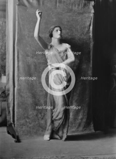 Wanger, Beatrice, Miss, 1918 Feb. 21. Creator: Arnold Genthe.