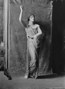 Wanger, Beatrice, Miss, 1918 Feb. 21. Creator: Arnold Genthe