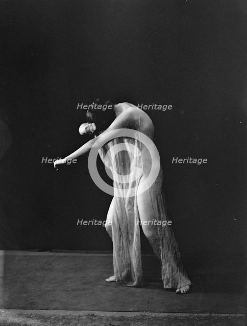 Wanger, Beatrice, Miss, 1918 or 1919. Creator: Arnold Genthe.