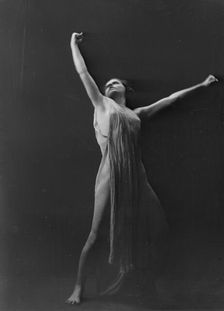 Wanger, Beatrice, Miss, 1918 or 1919. Creator: Arnold Genthe