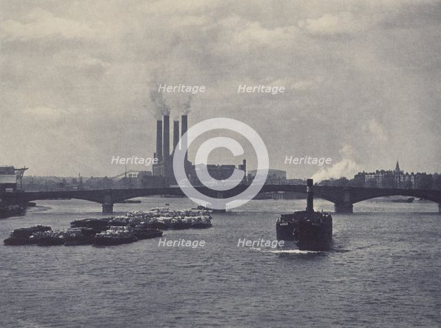 Wandsworth Bridge, Chelsea. From the album: Photograph album - London, 1920s. Creator: Harry Moult.