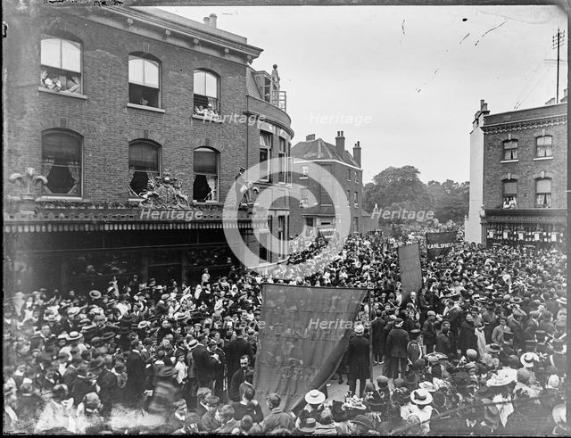 Wandsworth High Street, Wandsworth, Wandsworth, Greater London Authority, 1890-1910 Creator: William O Field.