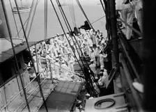 War game - Naval Reserve going ashore, between c1910 and c1915. Creator: Bain News Service