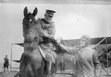 Ward says good by [i.e., goodbye] to Gen. Grant, 1911. Creator: Bain News Service