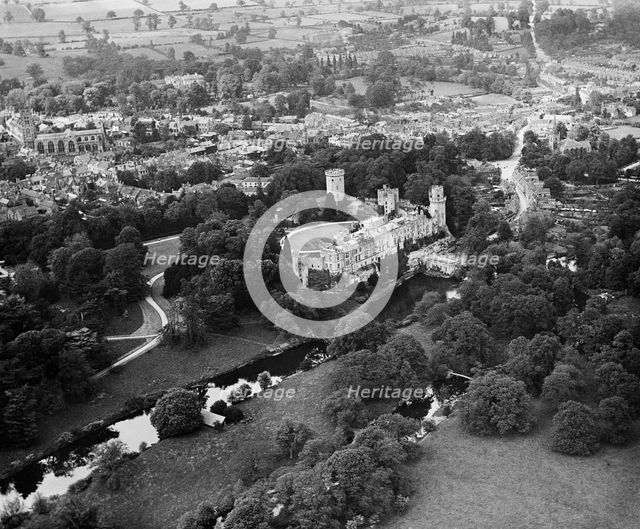Warwick Castle, Warwickshire, 1920. Artist: Aerofilms.