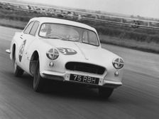 Warwick GT, S.Hill at Silverstone 1961. Creator: Unknown