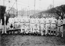 Wash'n Univ'y [Washington University] ball team in Japan, between c1915 and c1920. Creator: Bain News Service