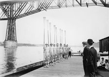 Washington Varsity 8, 1913. Creator: Bain News Service