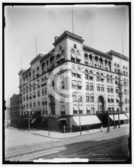 Washington Blvd., Detroit, Mich., c1904. Creator: Unknown.