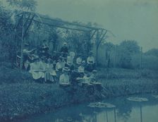 Washington, D.C. public schools field trips - 5th Division children making sketches..., (1899?). Creator: Frances Benjamin Johnston