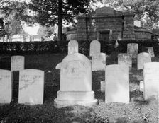 Washington Irving's grave, Sleepy Hollow, Tarrytown, N.Y., between 1910 and 1920. Creator: Unknown