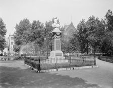 Washington Park and the music hall, Cincinnati, Ohio, c.between 1900 and 1910. Creator: Unknown
