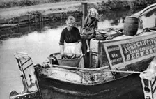 Washing day on the canal boat, 1926-1927