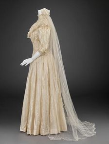 Wedding Dress with Veil and Fan, 1906. Creator: Unknown