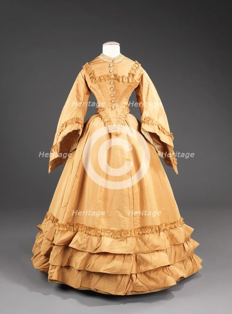 Wedding dress, American, 1851. Creator: Unknown.