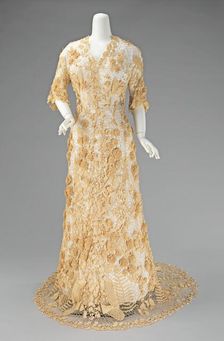 Wedding dress, Irish, ca. 1870. Creator: Unknown